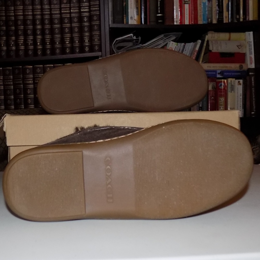 Coach  Janie Brown leather/Shearling moccasin 6B - Picture 4 of 8